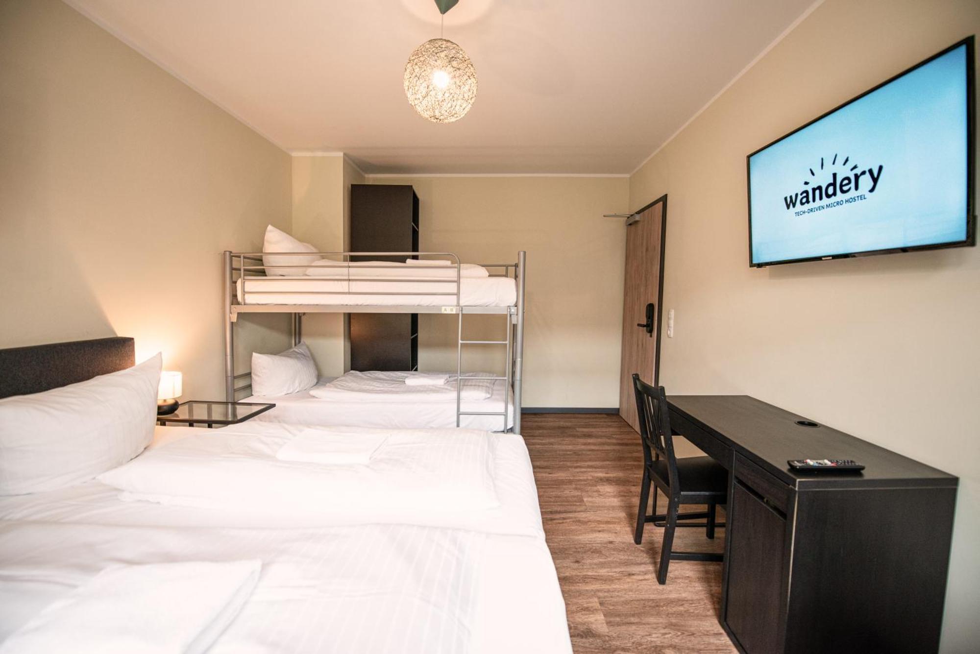Wandery Hostel Dessau エクステリア 写真